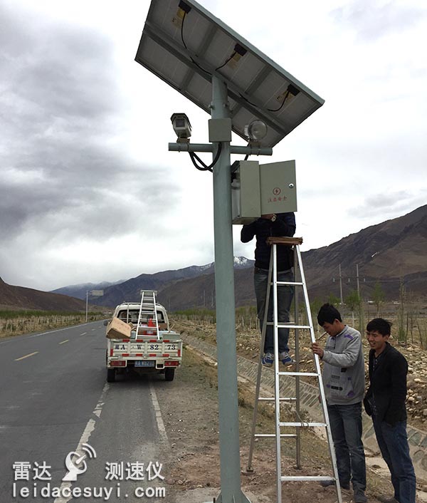 太阳能供电高清卡口雷达测速仪抓拍照片